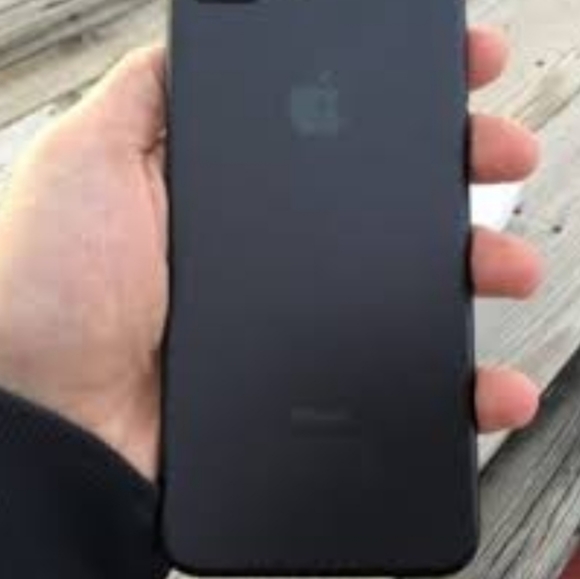 Apple iphone series 7s plus - Picture 3 of 4